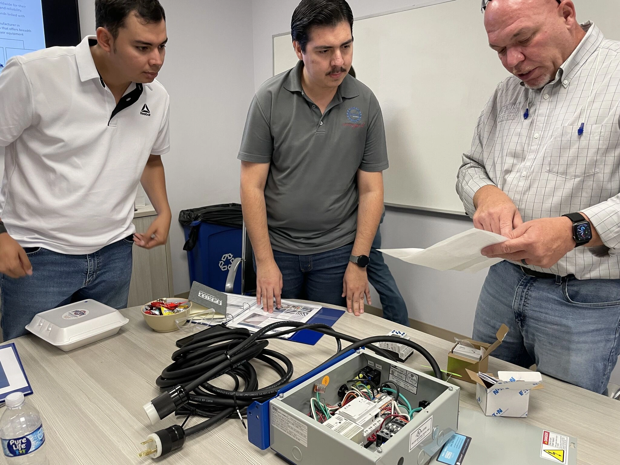Lee más sobre el artículo Visitando a nuestro partner FMH Conveyors